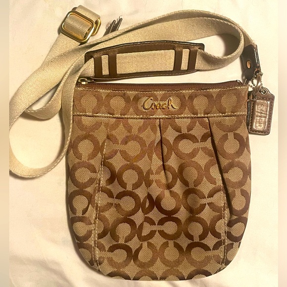 Coach Handbags - Coach Parker Crossbody Bag In Signature Crème Jacquard W Gold Accents GUC